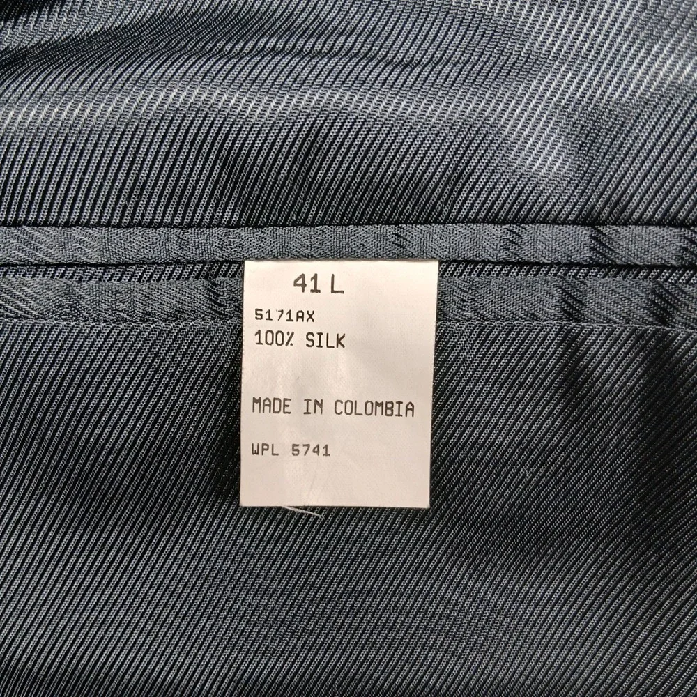 Oscar de la Renta sharp charcoal